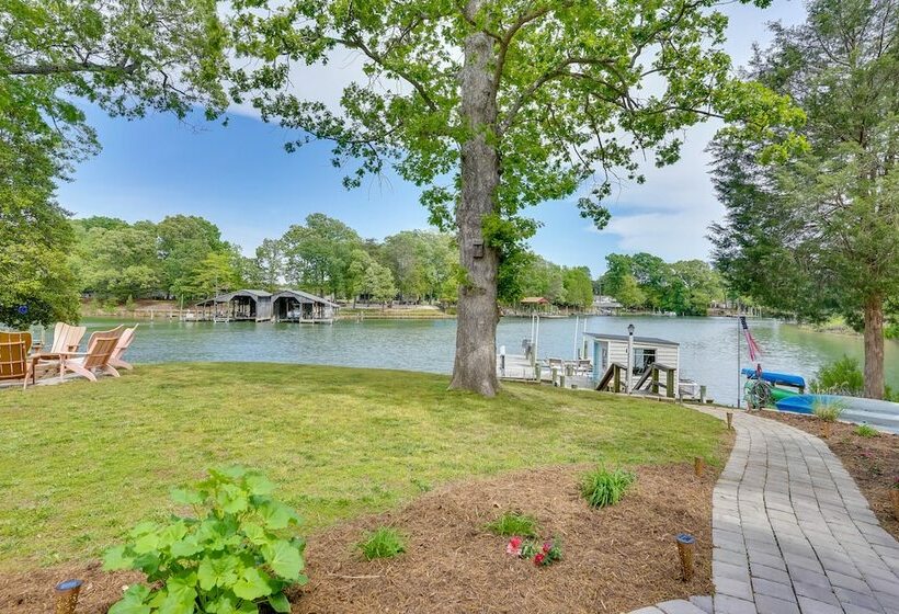 Waterfront Little Wicomico Haven W/ Dock & Kayaks!