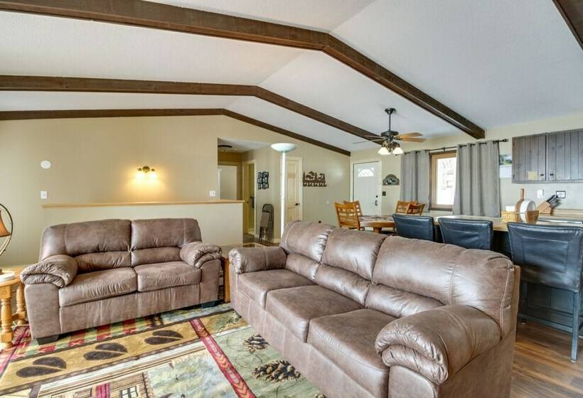 Breezy Point House W/ Dock On Pelican Lake!