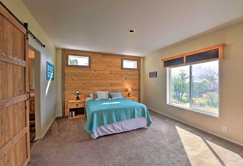 Cedaredge Hideaway W/ Grill & Mountain Views!