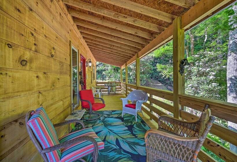 Blue Ridge Mountain Views   Fancy Gap Cabin