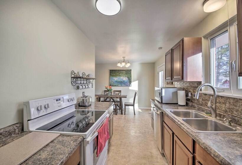 Indianapolis Home ~ 10 Mi To Downtown!