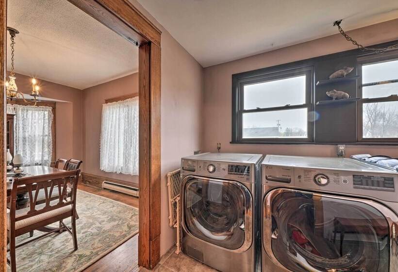 Classy Colonial House W/ Furnished Sunroom!