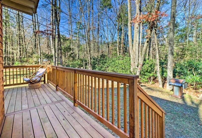 Cozy Tannersville Gem   Ski, Hike, Explore!