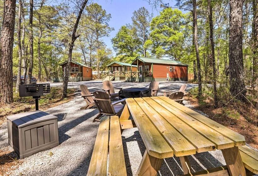 Family Friendly Cabin ~ 5 Mi To Dtwn New Bern