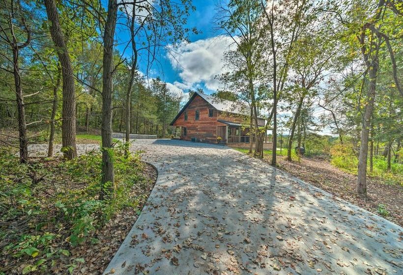Galena Cabin W/ Wraparound Porch & Game Room!