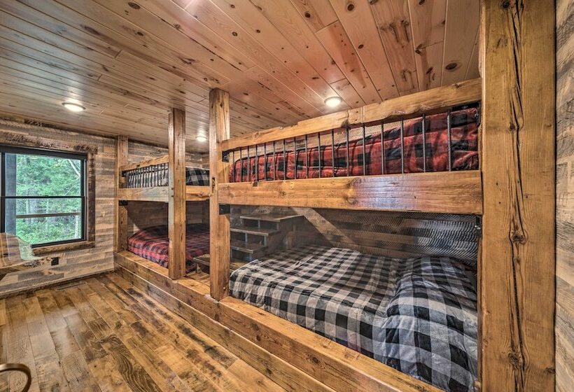 Galena Cabin W/ Wraparound Porch & Game Room!