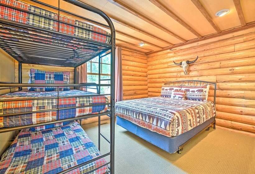 Gorgeous Payson Vacation Home W/ Scenic Views