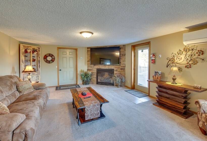 Hill City Hideaway Near Mt Rushmore & Hiking