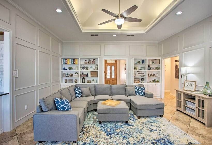 Idyllic Lakefront Retreat W/ Dock & Boat House!