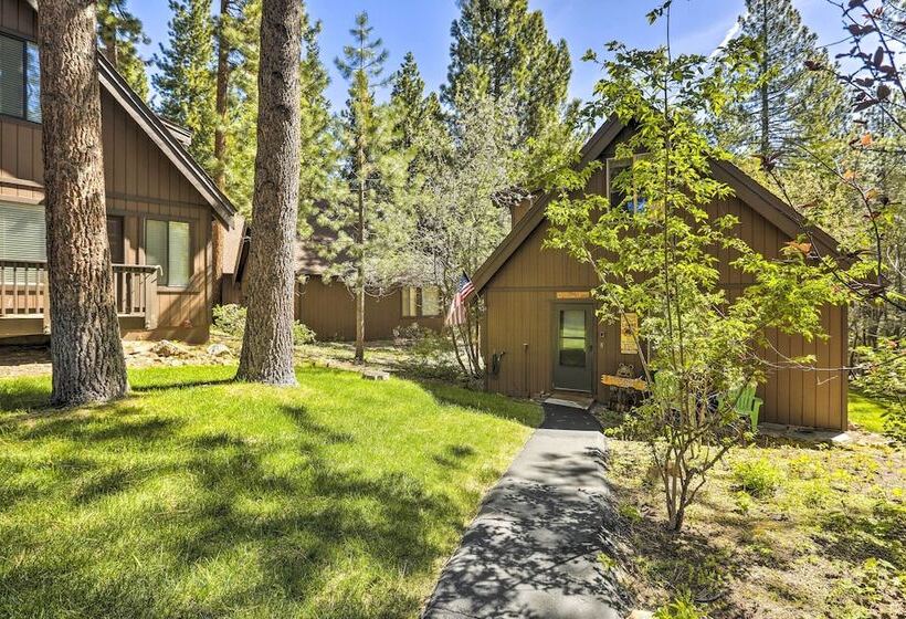 Incline Village Cabin ~ 3 Mi To Lake Tahoe!