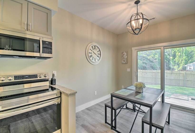 Inviting Home < 2 Mi To Ocean Isle Beach Pier