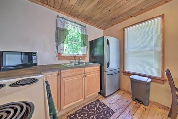 Pet Friendly Cottage W/ Fire Pit   3 Mi To Siu!