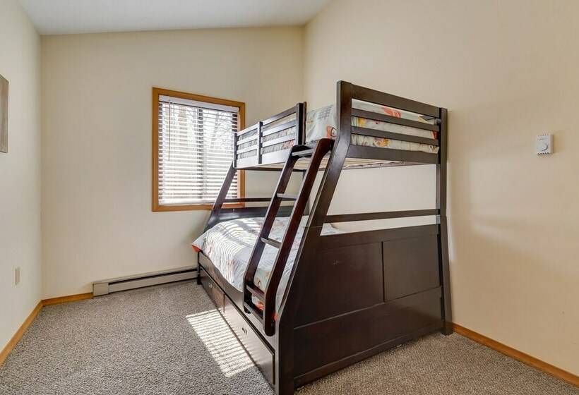 Pocono Lake Vacation Home W/ Community Perks!
