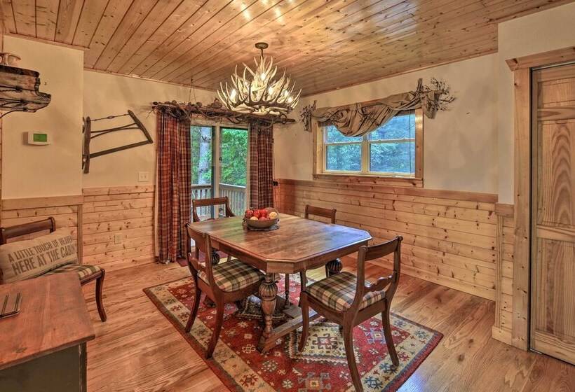 Gated Community W/ Perks: Cozy Sparta Cabin!