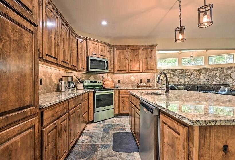 Spacious Christoval Home With Riverfront Oasis!