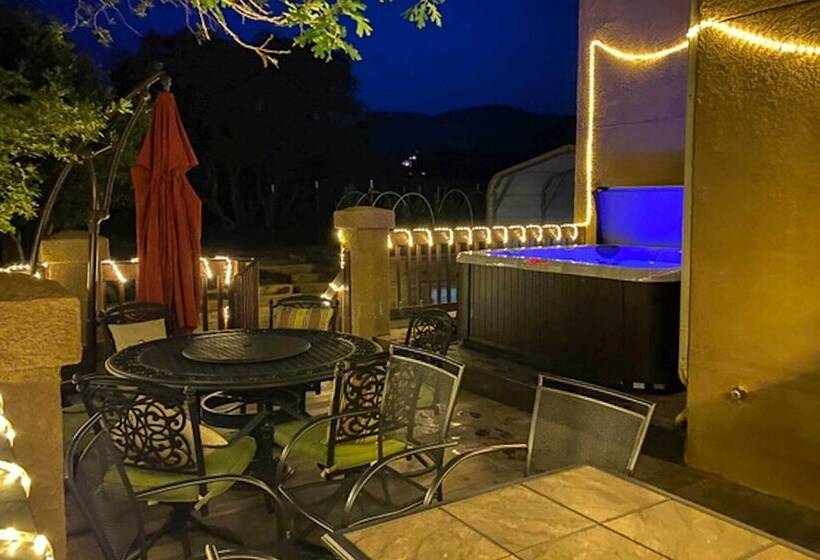 Spacious Family Home < 12 Mi To Usaf Academy!