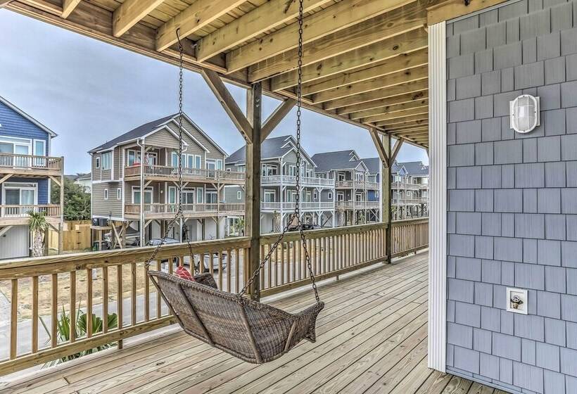 Surf City Home W/ Outdoor Shower: Walk To Beach!
