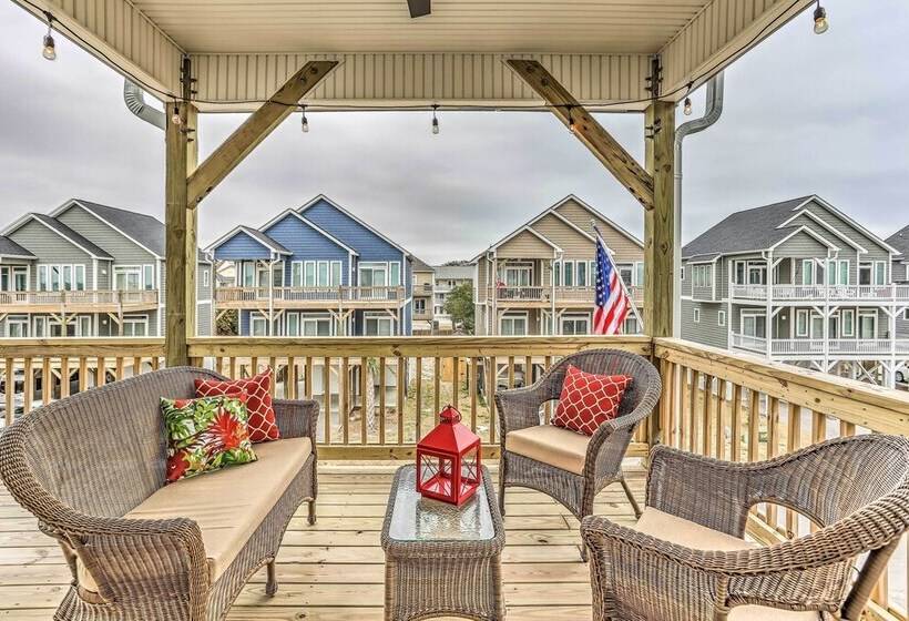 Surf City Home W/ Outdoor Shower: Walk To Beach!
