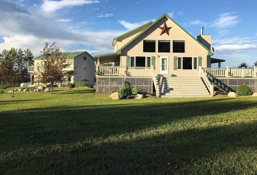 The Front Porch 20 Acre Country Home W/ Mtn View