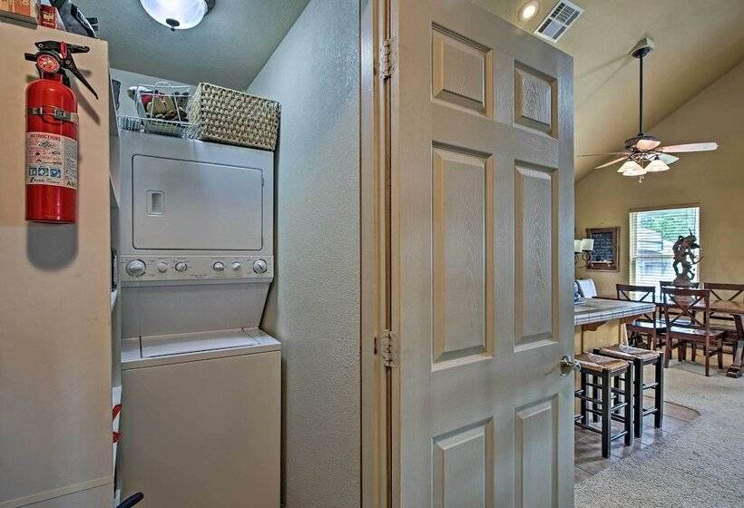 Charming Vian Retreat W/ Private Deck & Grills!