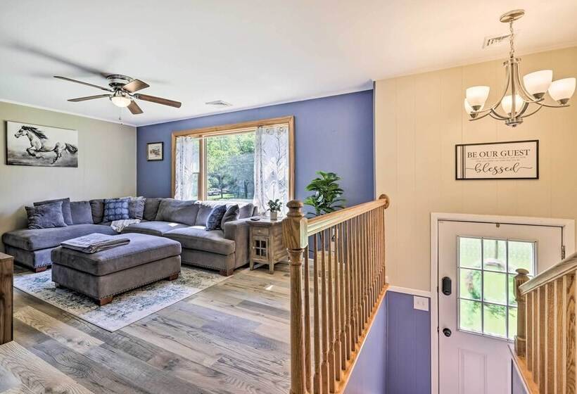 Albrightsville Home: Deck, Fire Pit & Lake Access