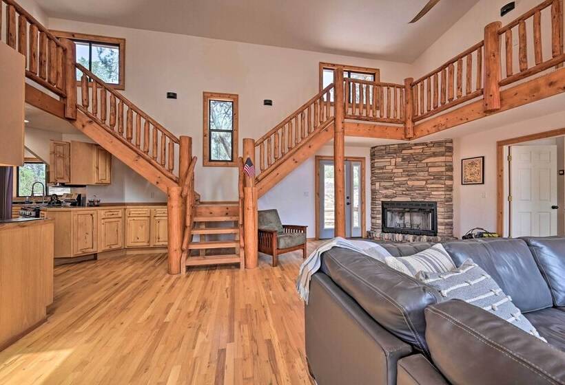 Hot Tub & Mtn View: Dog Friendly Payson Getaway!