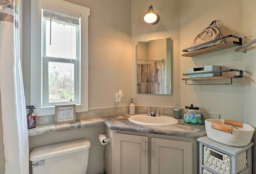 Modern Sunset Cabin W/ Wood Fire Pit!