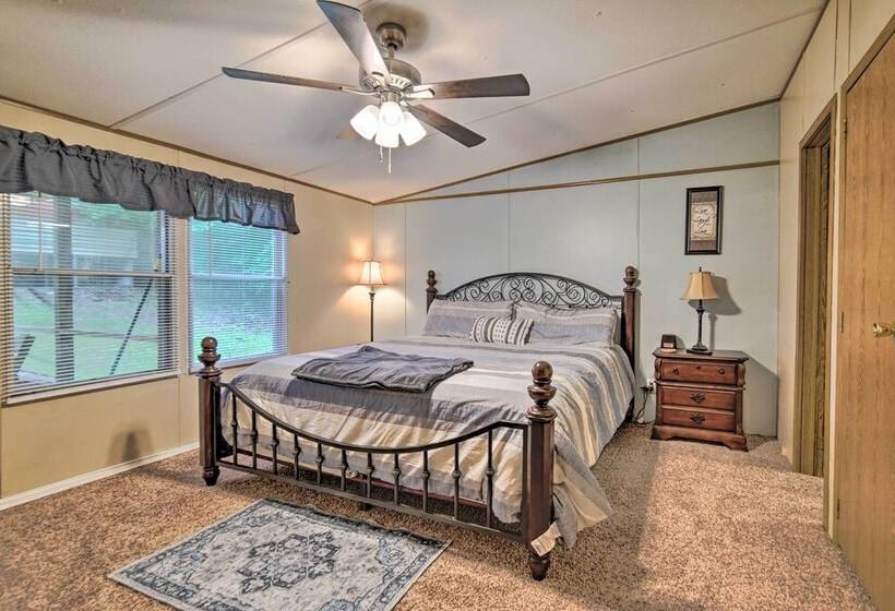 Family Friendly Norris Lake Home W/ Fire Pit!