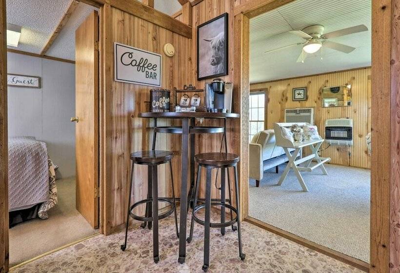 Highland Haven: Cabin On Working Cattle Farm!