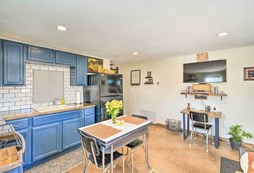 Kid Friendly House ~ 8 Mi To Cedar Rapids!