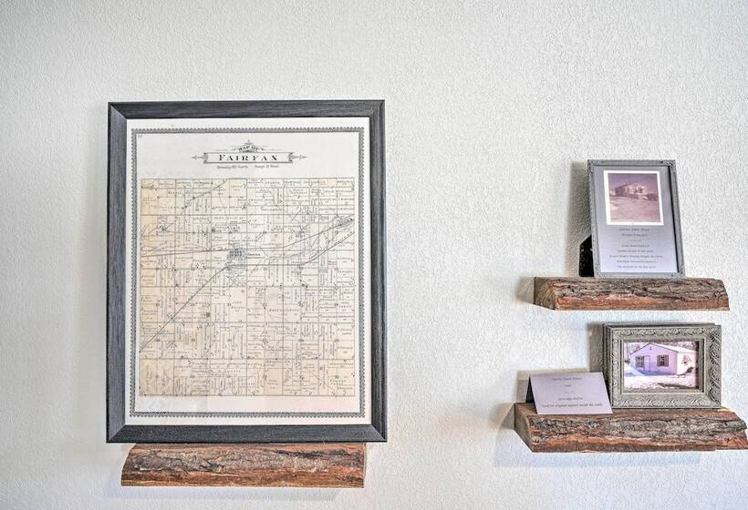 Kid Friendly House ~ 8 Mi To Cedar Rapids!