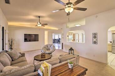 Beautiful Havasu Retreat W/ Hot Tub, Pet Friendly!