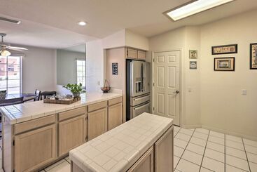 Beautiful Havasu Retreat W/ Hot Tub, Pet Friendly!