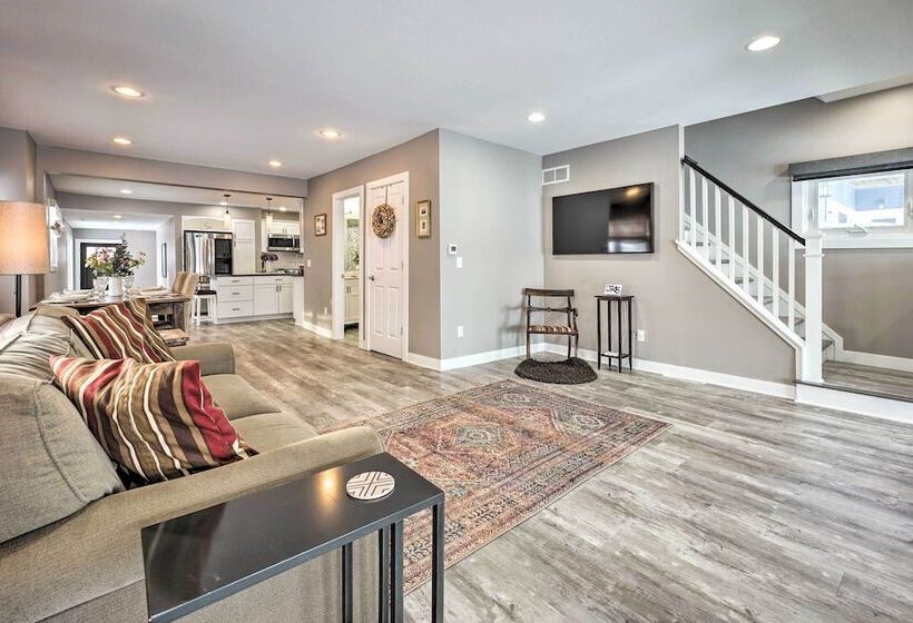 Lakeside Retreat W/ Office & Stunning Views!