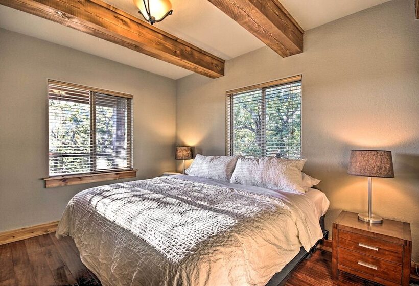 Lovely Garfield Cabin W/ Direct Beaver Lake Access