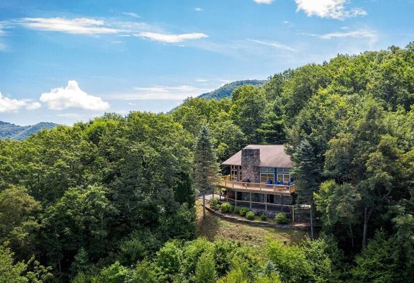 Modern Mtn Retreat W/ Hot Tub & Stellar Views!