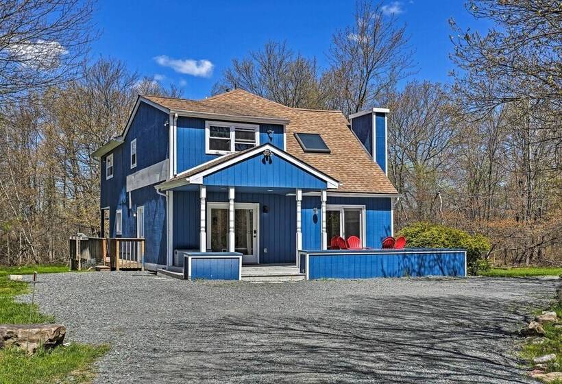 Peaceful Long Pond Home W/ Private Hot Tub!