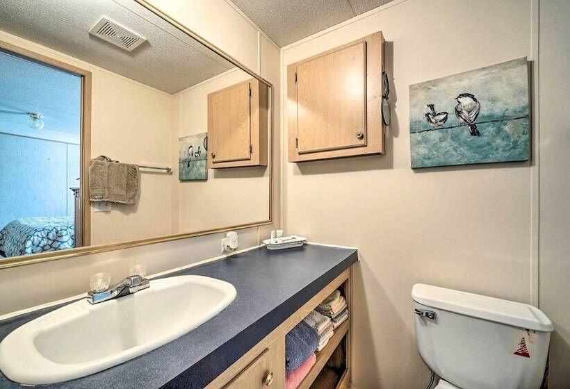 Peaceful Supply House ~ 2 Mi To Holden Beach!