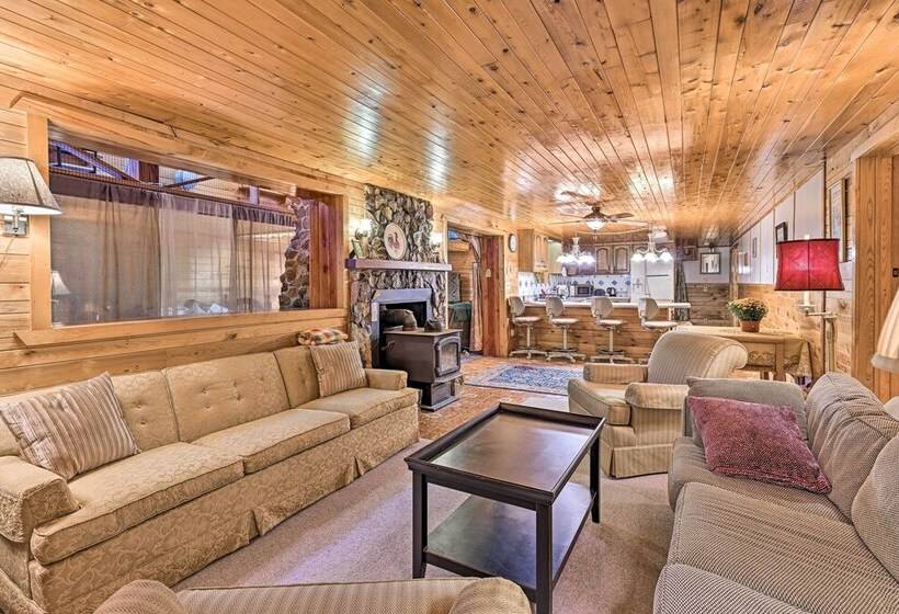 Pet Friendly Amherst Earth Home Near Downtown