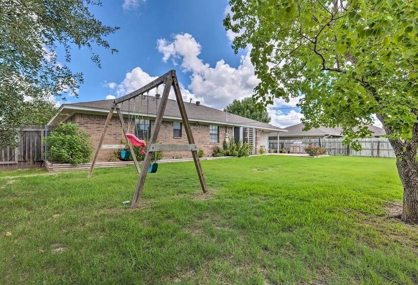 Pet Friendly Bryan Home < 5 Mi To Texas A&m!