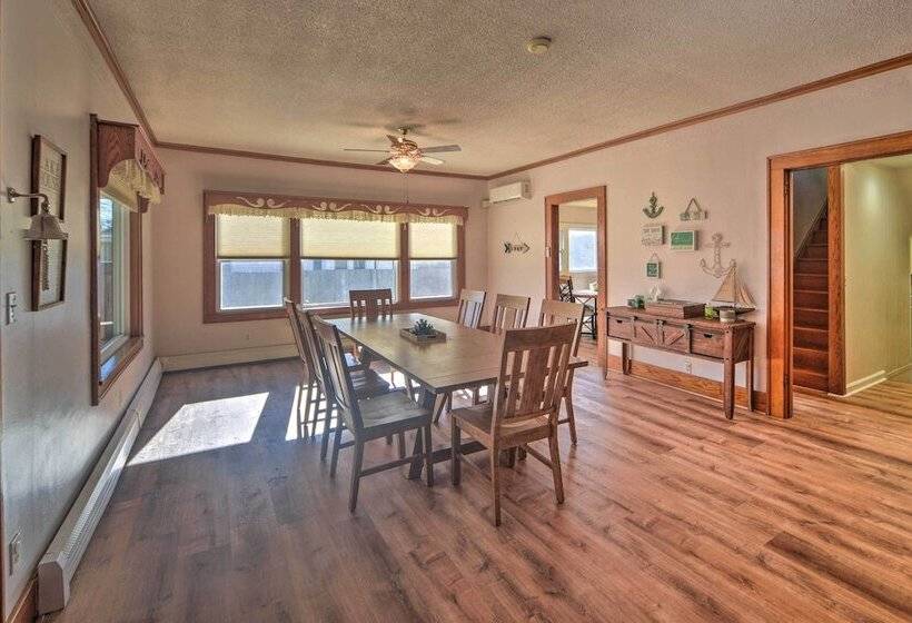 Pet Friendly Ogallala Home ~ 7 Mi To Lakefront!