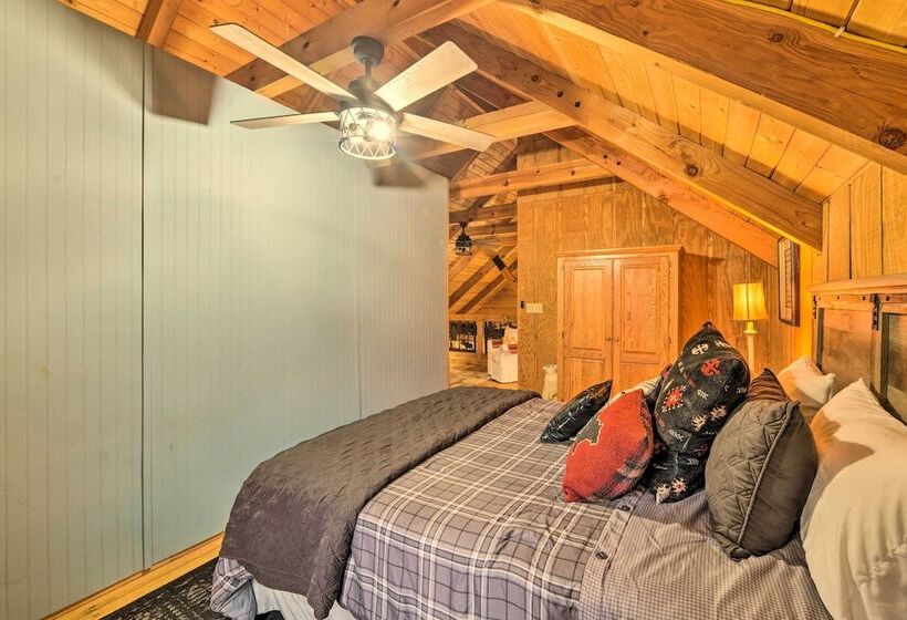 Quiet, Woodsy Retreat: Deck & Kentucky Lake Access