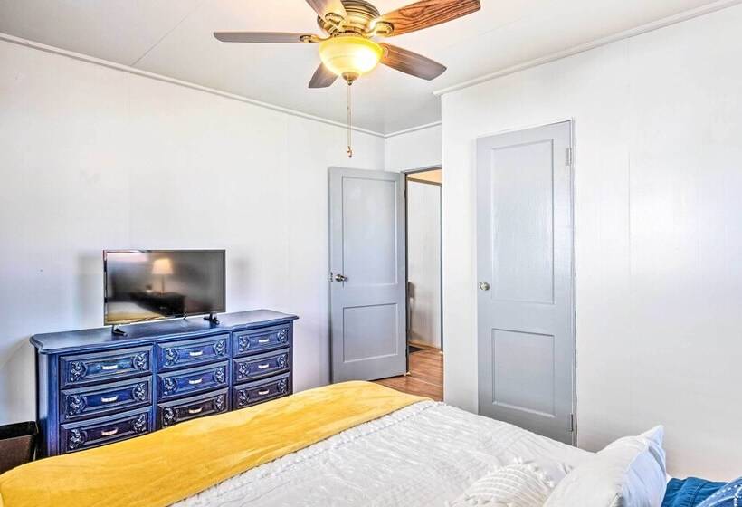 Anderson Bungalow Near University + Downtown!