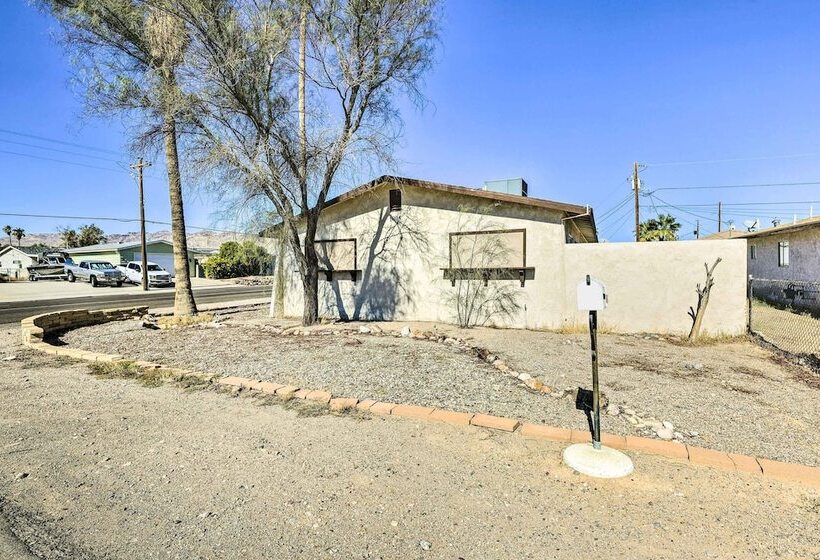 Bullhead City Home   Near Colorado River!