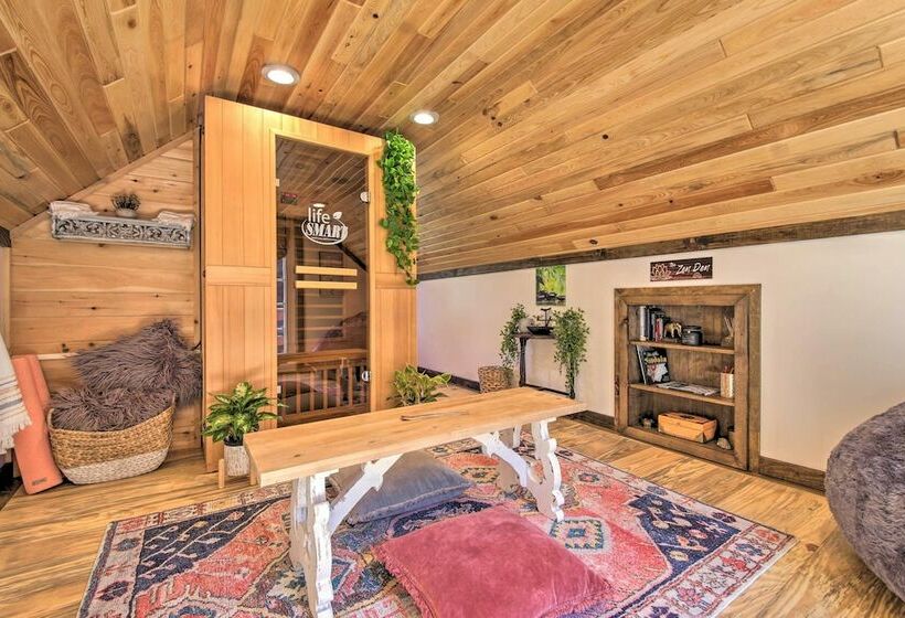 Unique Maine Log Cabin W/ Trout Ponds & Sauna!