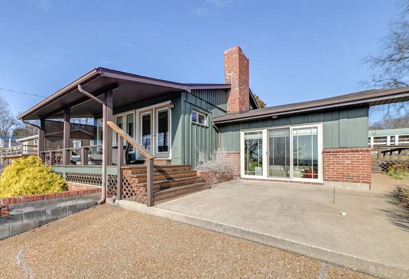 Charming Ohio River Home With Water Views & Porch!