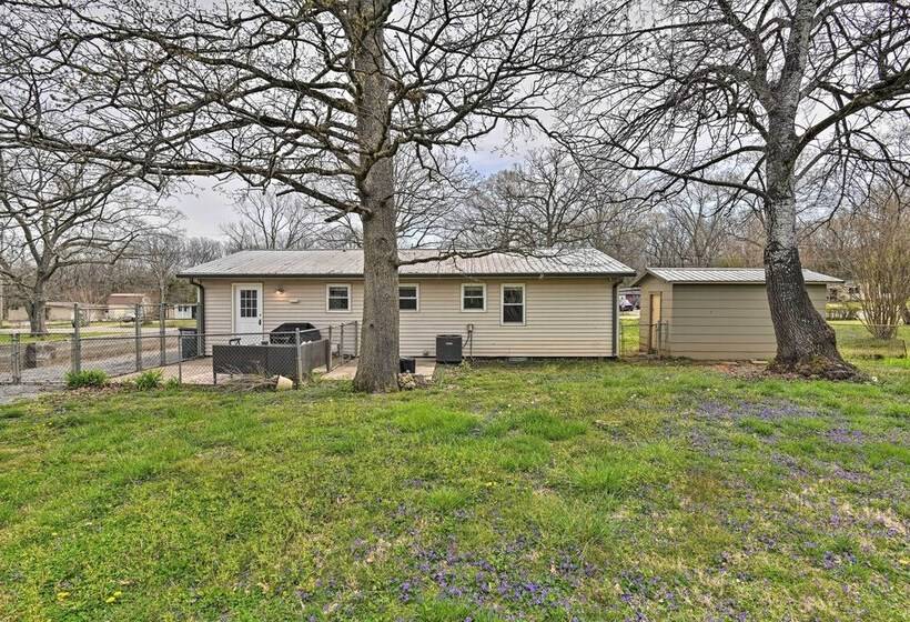 Cozy Murfreesboro Home W/ Furnished Patio!