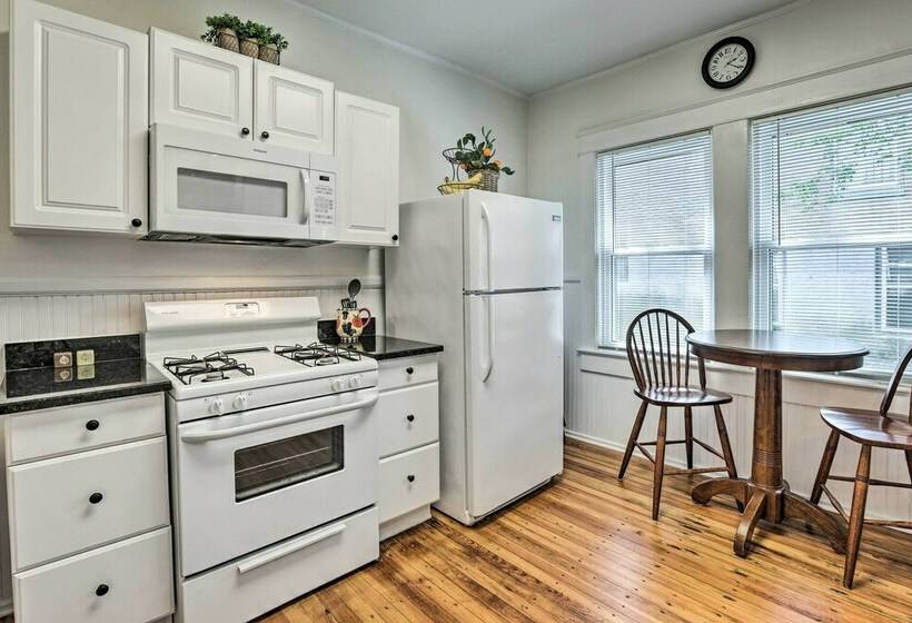 Dogfriendly Bungalow: 1 Block To Avondale Dining!