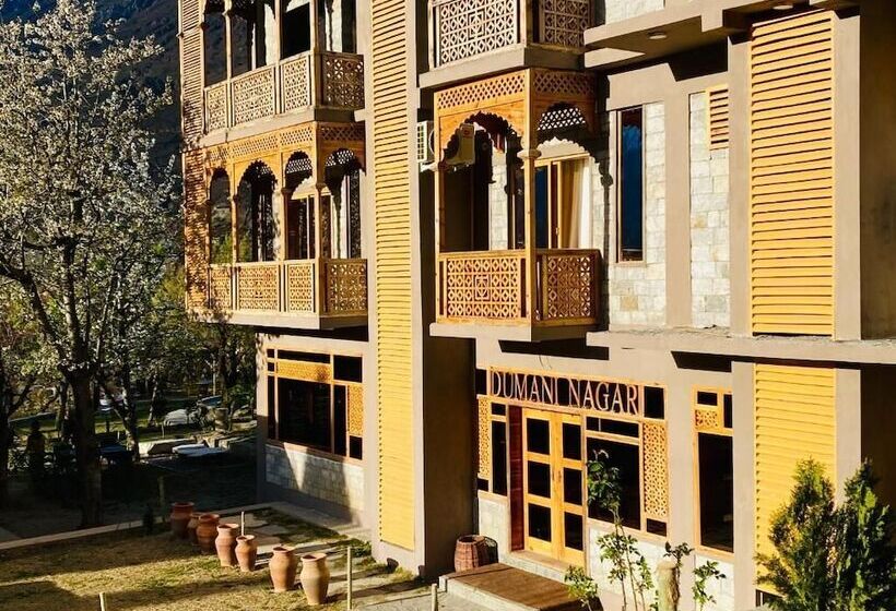 Dumani Nagar Hotel & Resort