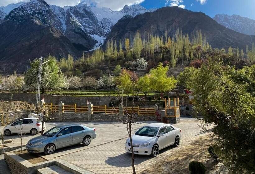 Dumani Nagar Hotel & Resort